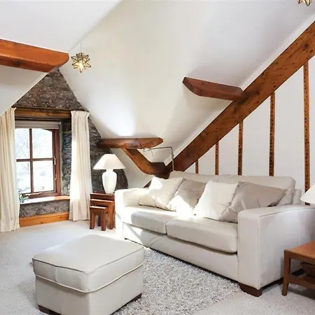 Apartment High Raise *