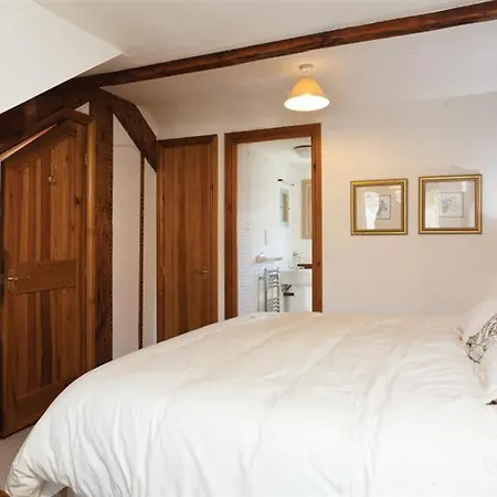 High Raise Apartment *